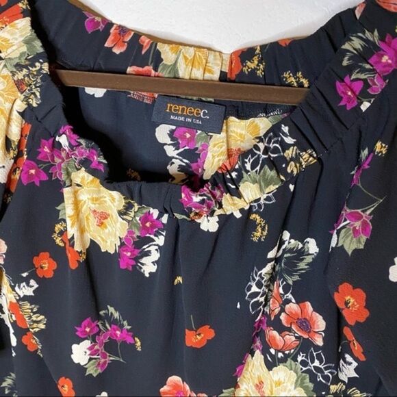 Renee C Flowered Blouse - Picture 2 of 2